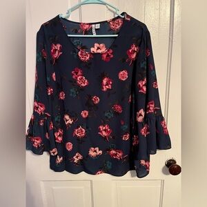 Elle Navy Floral Blouse with Ruffled Sleeves